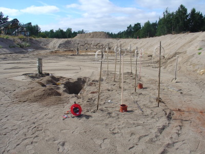 Installation of sampling equipment in one of the infiltration basins at the Hyndevad plant, Eskilstuna.